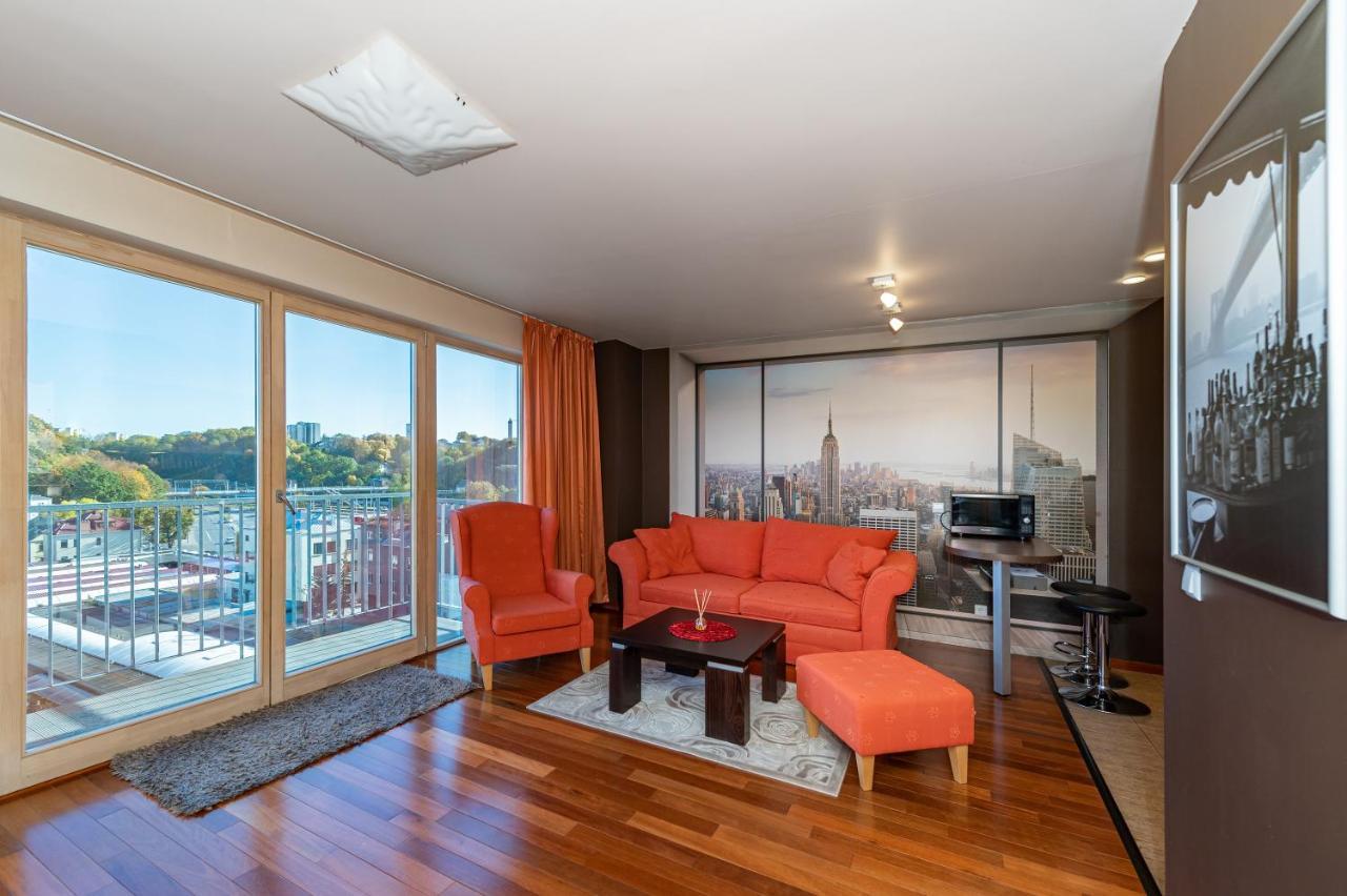 Panoramic City Centre Apartment By Polo Apartments Kaunas Eksteriør billede