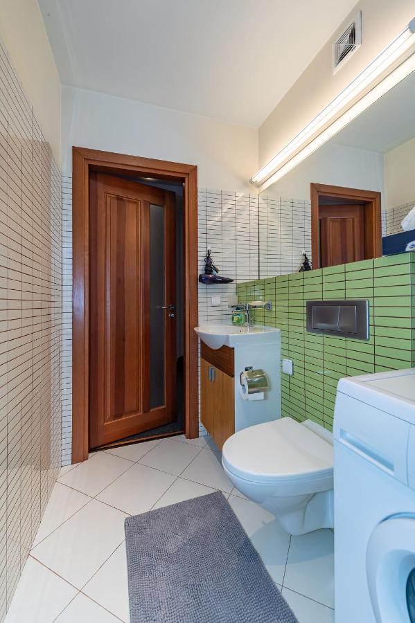 Panoramic City Centre Apartment By Polo Apartments Kaunas Eksteriør billede